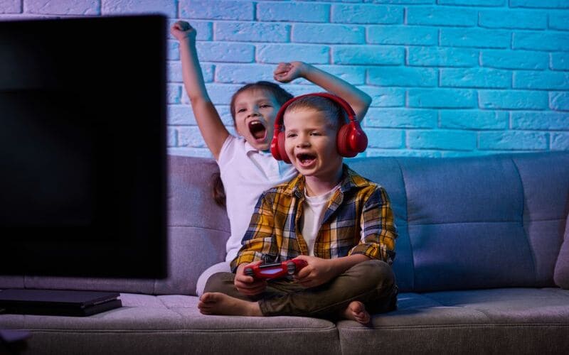 Chơi game tư duy giúp trẻ phát triển suy nghĩ logic